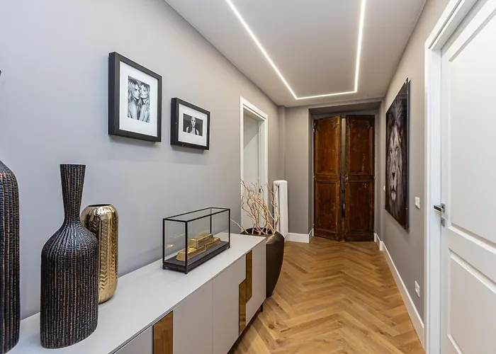 Apartament Amazing 3-bedrooms Pantheon