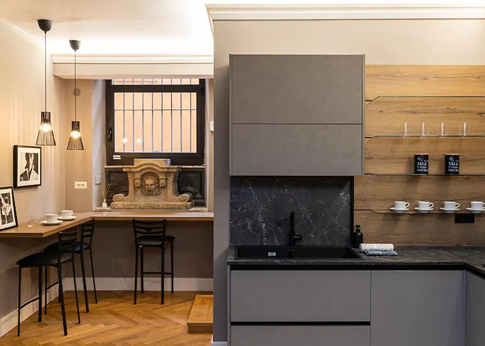 Amazing 3-bedrooms Pantheon Apartament